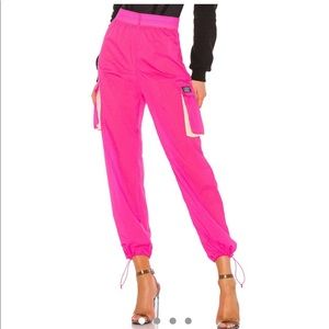 【STUSSY】neon pink nylon crinkle pant